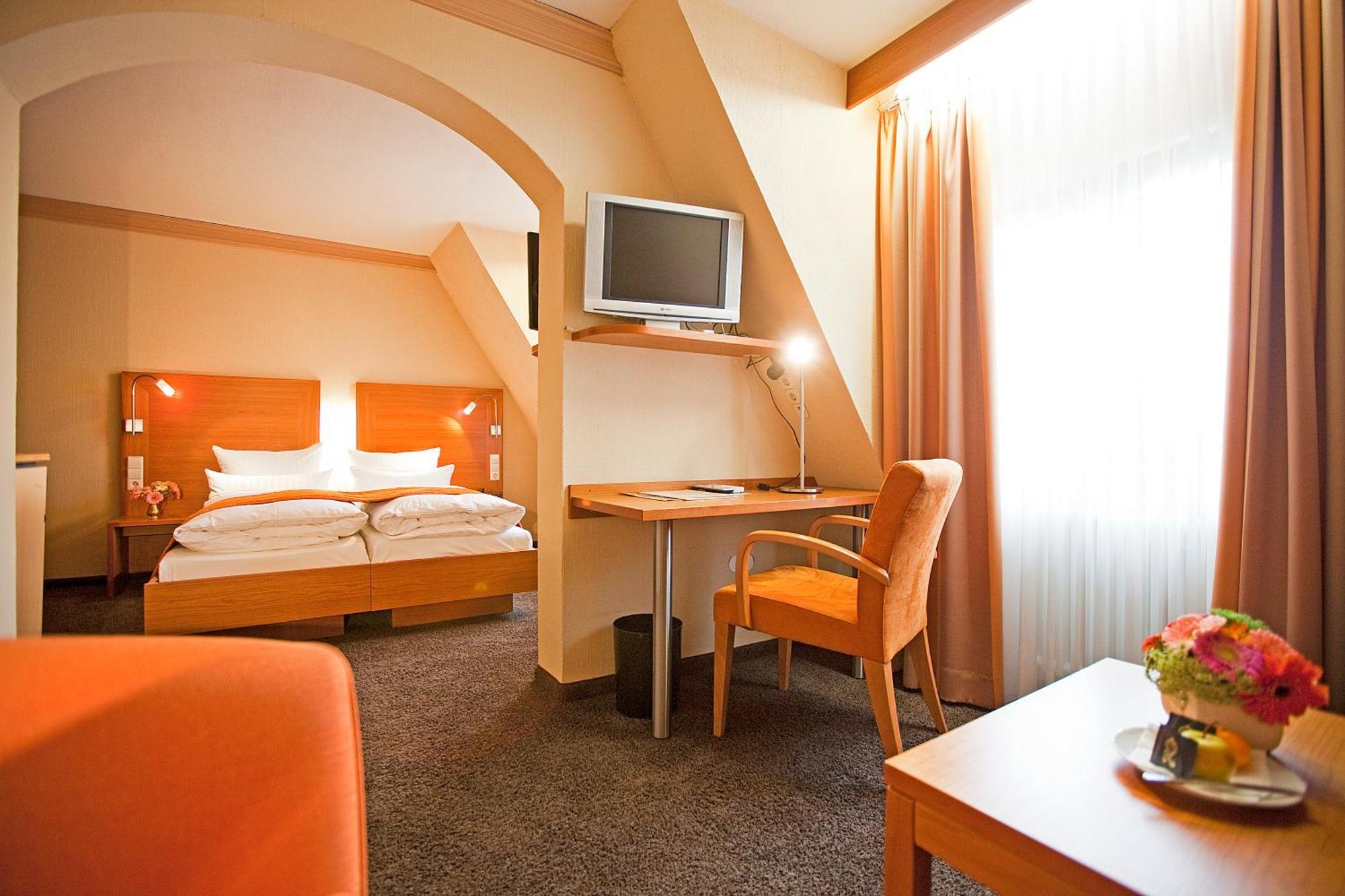 Hotel Krone Ohg Gerlingen Habitación foto